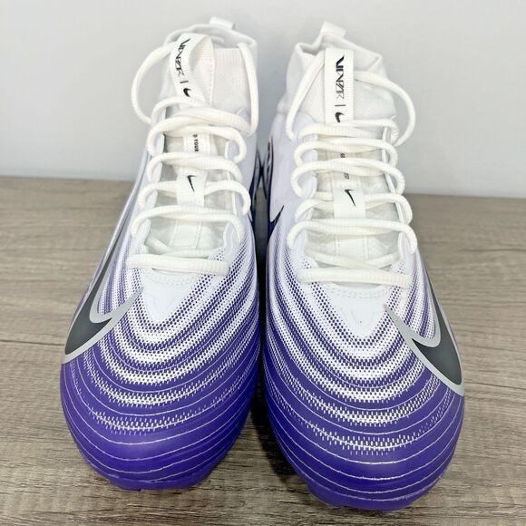 Athletic_Shoes